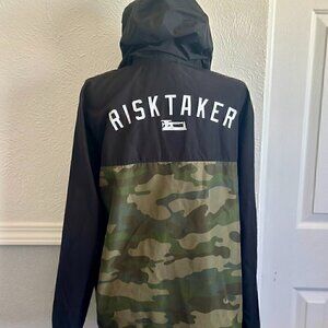 Dro Camo Windbreaker Jacket – Size M – Water-Resistant